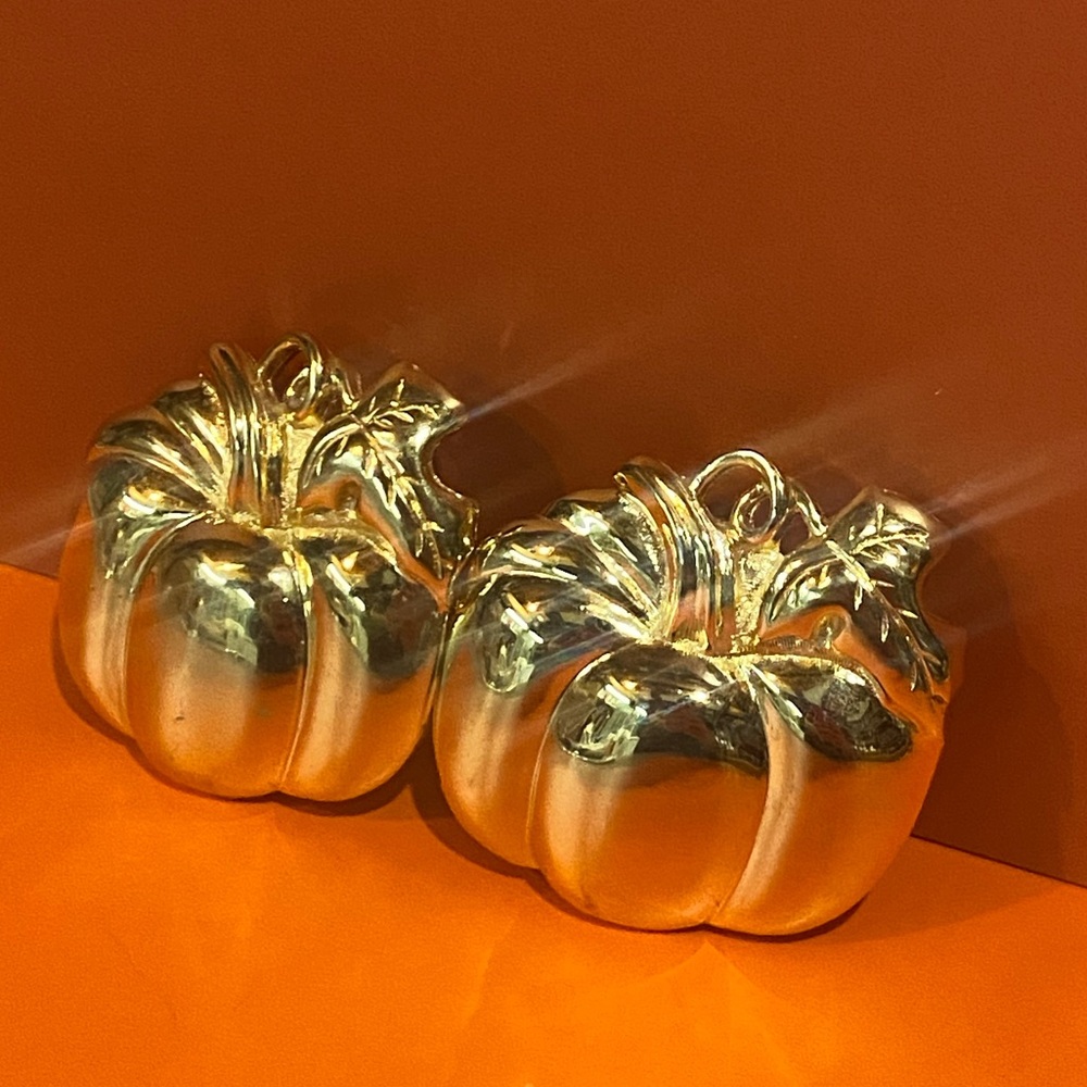 Vintage PAQUETTE Gold Tone Pumpkin 2 Piece Belt Buckle